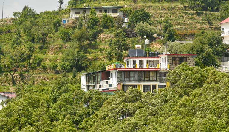 Mukteshwar-Himalayan-Resort-Exterior1