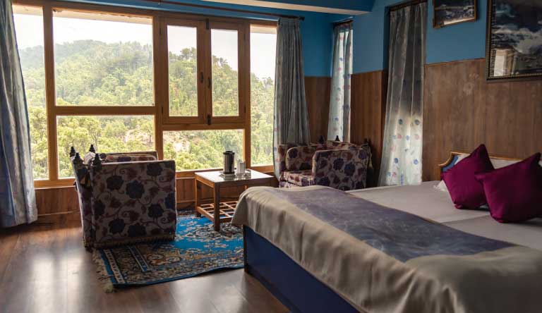 Mukteshwar-Himalayan-Resort-Luxury-Suite-for-six