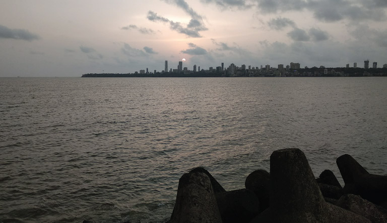 Marine-Drive-mumbai-Maharashtra-india