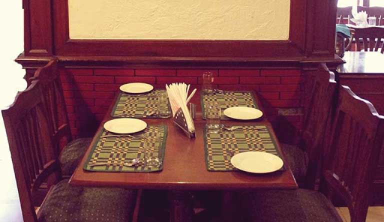 Imperial-Square-Restaurant