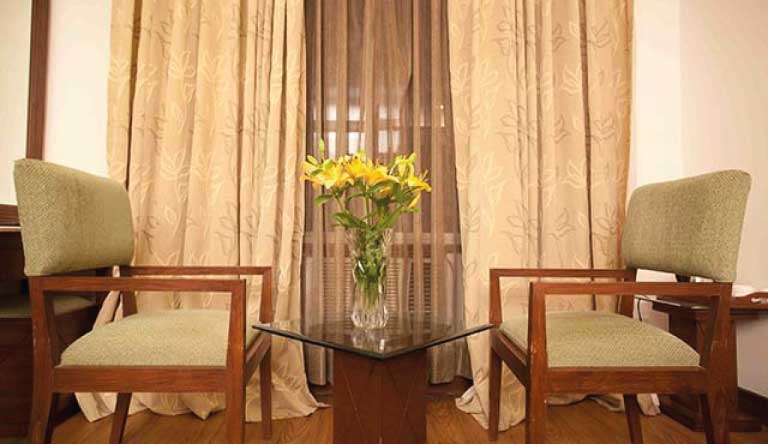 Imperial-Square-Room2