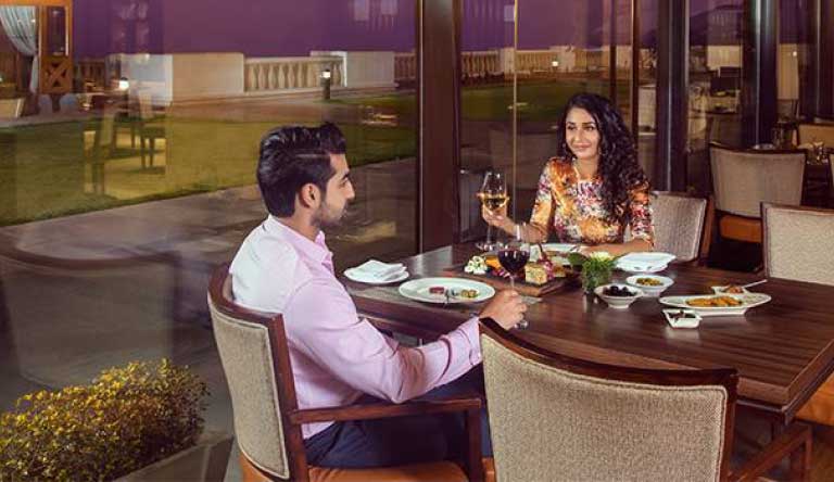Jaypee-Residency-Manor-Cafe