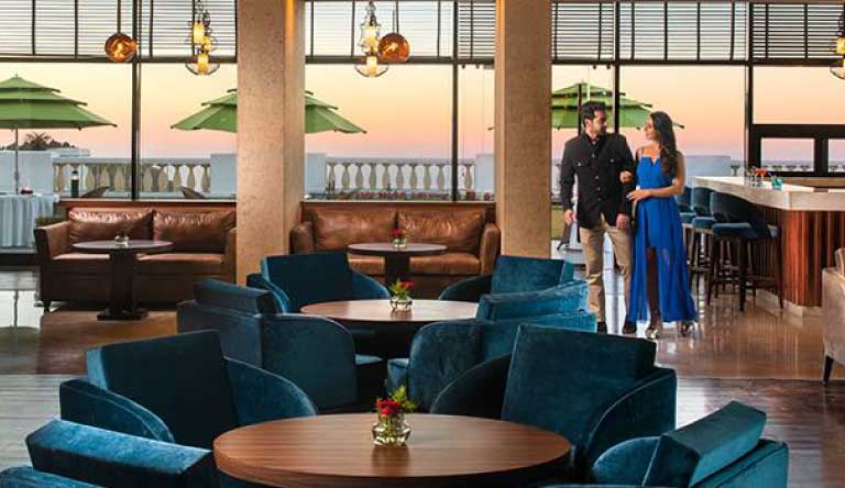 Jaypee-Residency-Manor-Restaurant-Marshal's-Lounge1