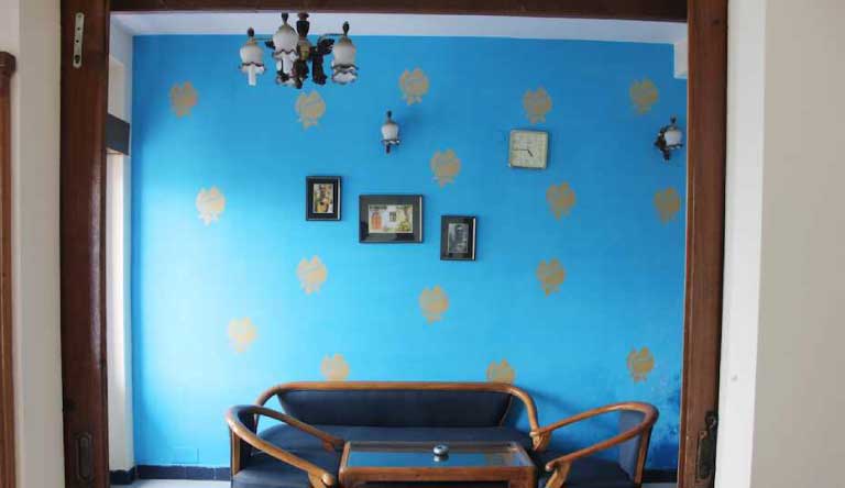 Rockland-Manor-Sitting-Area