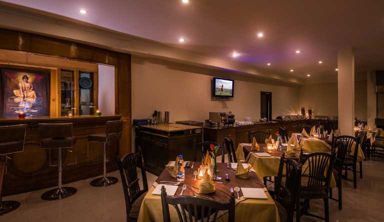 Tulip-Inn-Green-Castle-Restaurant1