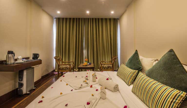 Tulip-Inn-Green-Castle-Super-Deluxe-Room1