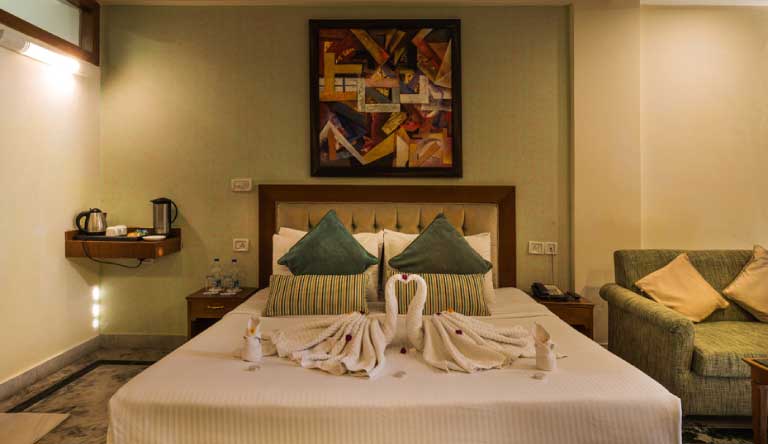 Tulip-Inn-Green-Castle-Superior-Room2