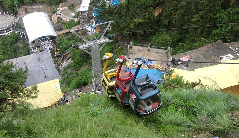ropeway-car-in-mussoorie-uttarakhand-india