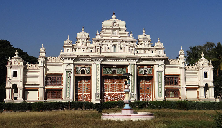 jaganmohan-palace-mysore-karnataka-india