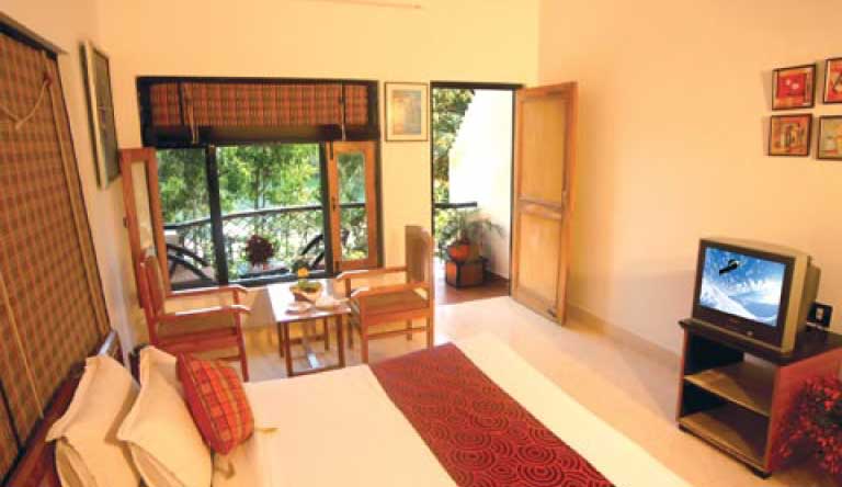 Country-Inn-Sattal-Room1