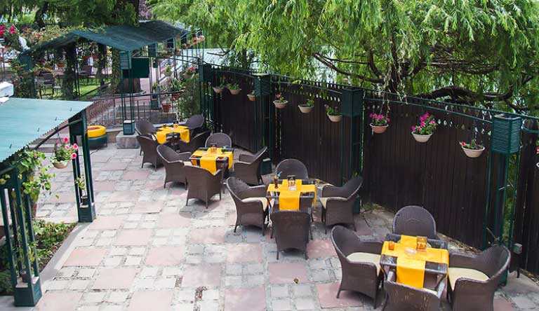Shervani-Hill-Top-Restaurant