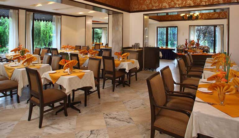 Shervani-Hill-Top-Restaurant2