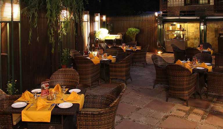 Shervani-Hill-Top-Restaurant3