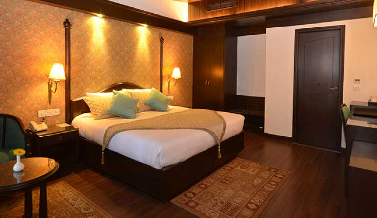 Shervani-Hill-Top-Suite-Room