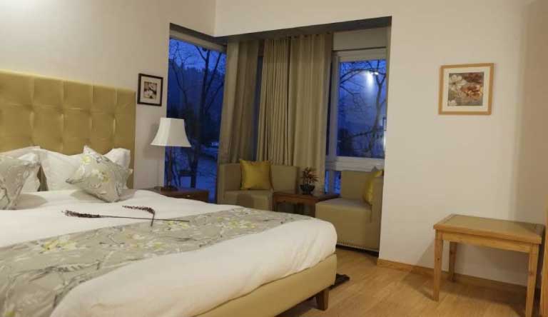 The-Earls-Court-2-Bedroom-Apartment1