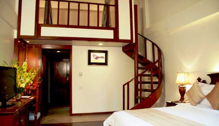 The-Manu-Maharani-Duplex-Room