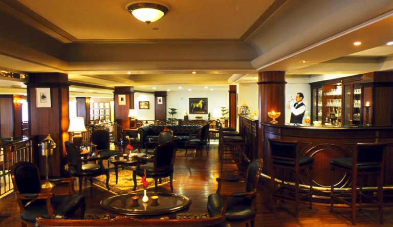 The-Manu-Maharani-Restaurant2