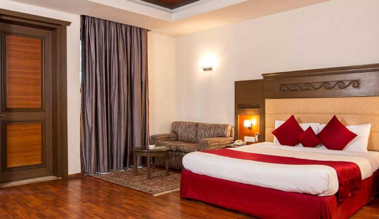 Vikram-Vintage-Inn-Premium-Room