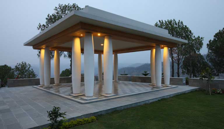Moksha-Himalaya-Spa-Resort-Exterior3
