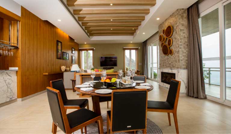 Moksha-Himalaya-Spa-Resort-Presidential-Suite-3