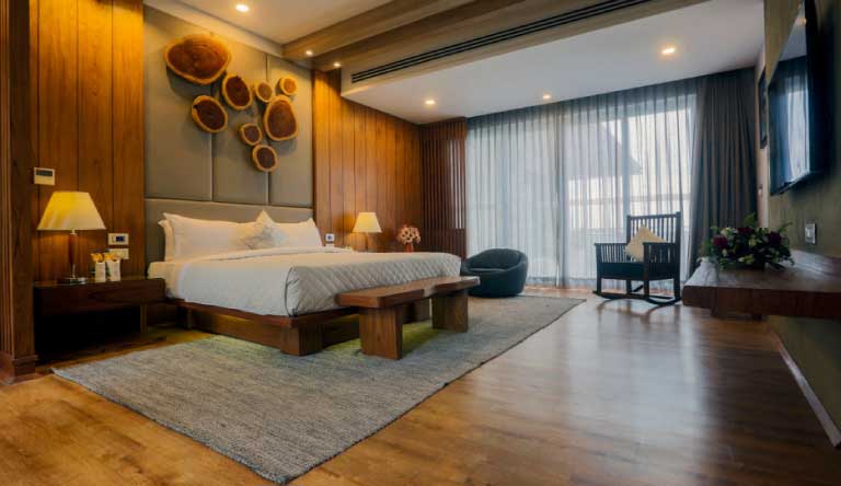 Moksha-Himalaya-Spa-Resort-Presidential-Suite-5