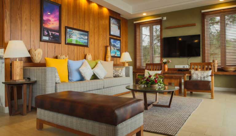 Moksha-Himalaya-Spa-Resort-Royal-Suite-3