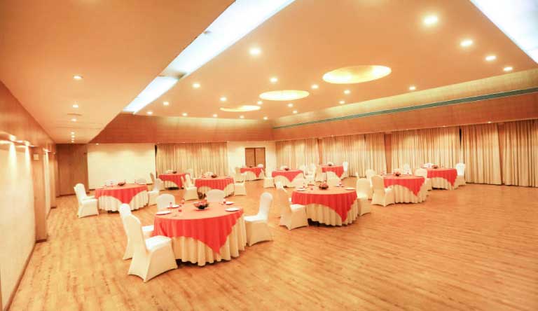 Timber-Trail-Heights-Parwanoo-Royal-Ballroom1