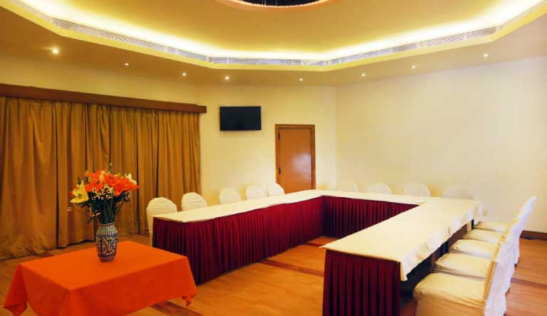 Timber-Trail-Resort-Parwanoo-Meeting-Room