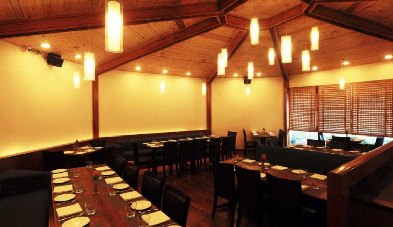 Timber-Trail-Resort-Parwanoo-Resto-Bar1