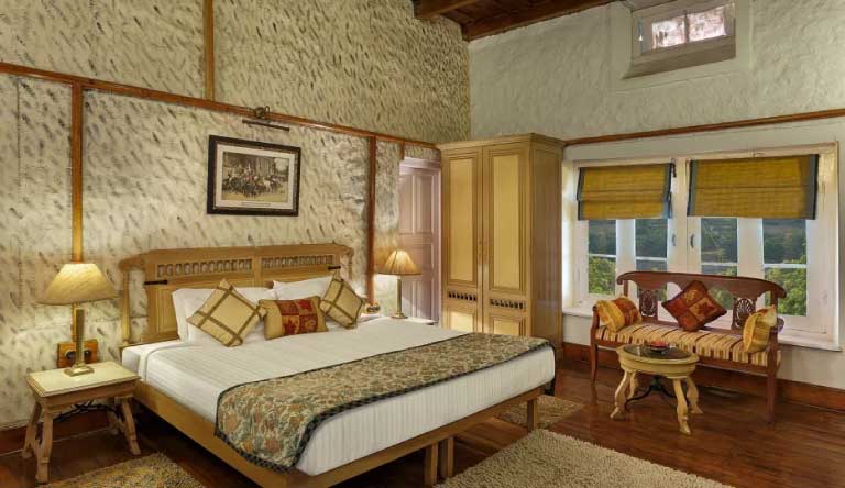Himalayan-View-Retreat-Ramgarh-Deluxe-Room