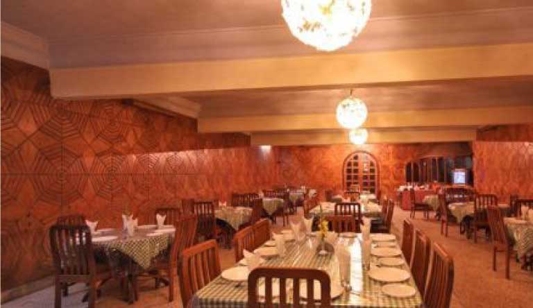 Parwati-Inn-Ranikhet-Restaurant