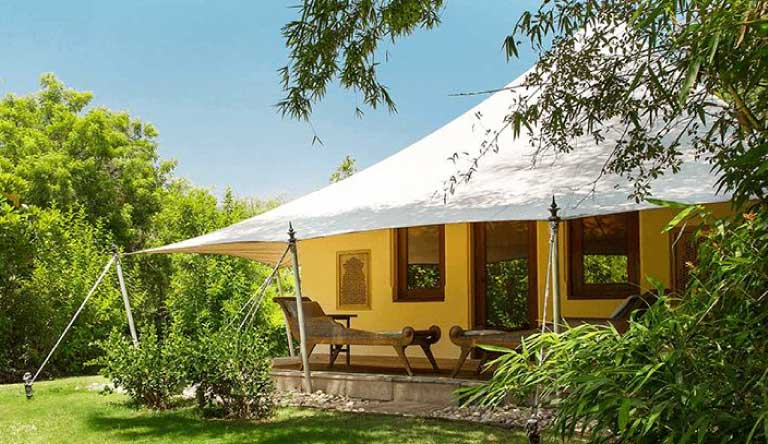 The-Oberoi-Vanyavilas-Luxury-Tent1