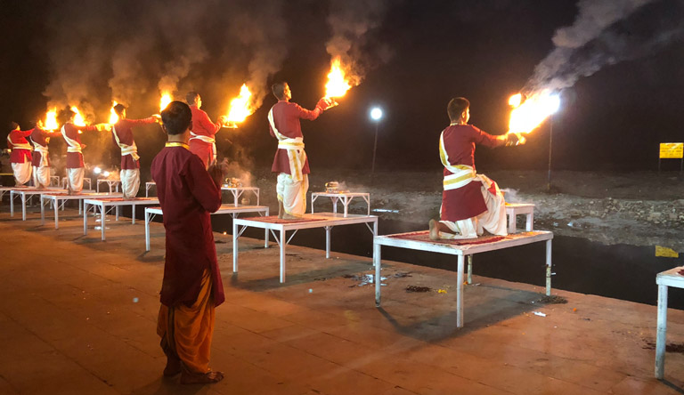 aarti-ganga-aarti-ganges-rishikesh-uttarakhand-india