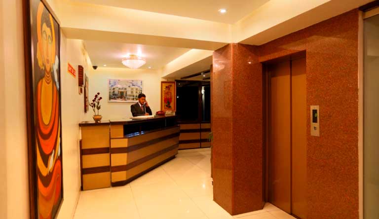 Shingar-Hotel-Shimla-Reception