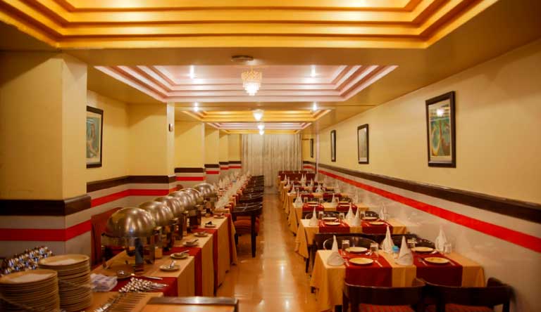 Shingar-Hotel-Shimla-Restaurant