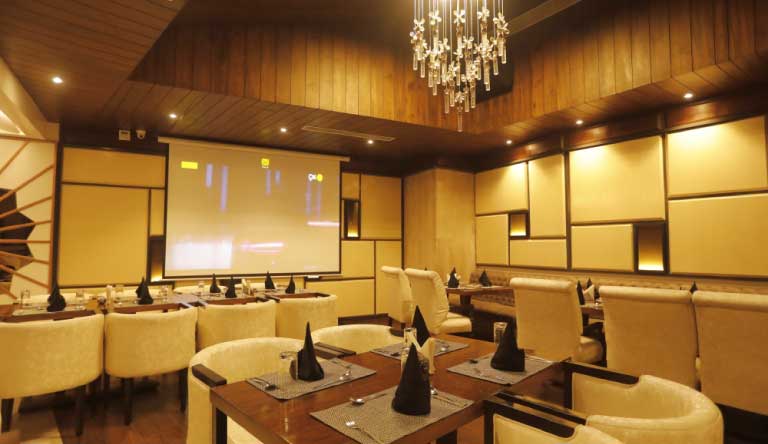 The-Cedar-Grand-Shimla-Restaurant1