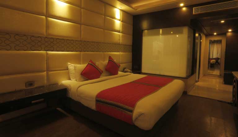 The-Cedar-Grand-Shimla-Room3