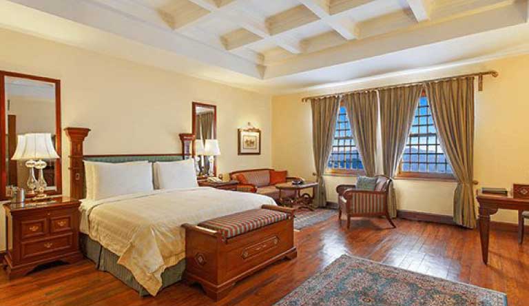 The-Oberoi-Cecil-Premier-Valley-View-Room1