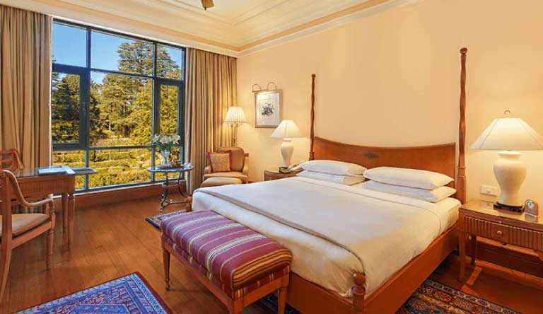 The-Oberoi-Wildflower-Deluxe-Garden-View-Room