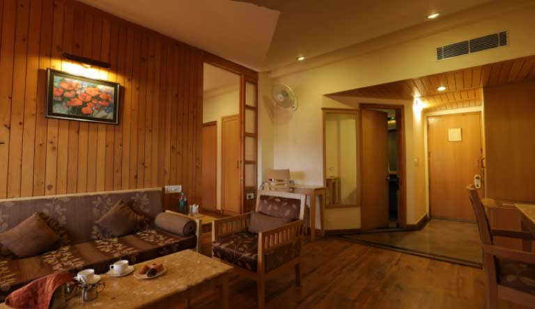 Willow-Banks-INTERCONNECTED-FAMILY-ROOMS3