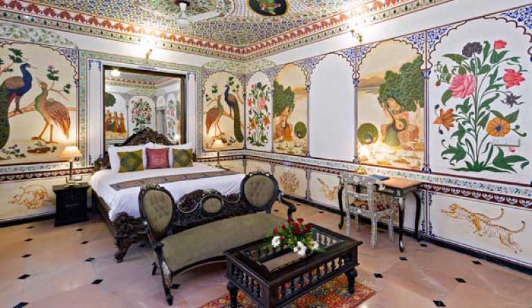 Chunda-Palace-Udaipur-Room
