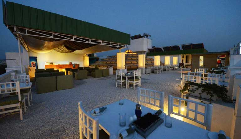 Golden-Tulip-Udaipur-Dining3