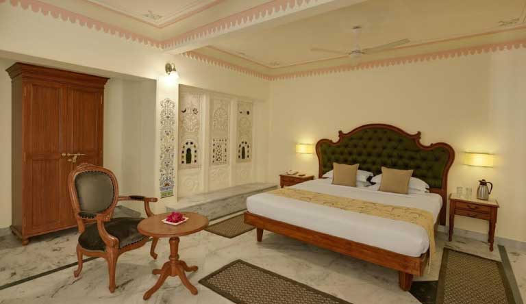 Hotel-Ram-Pratap-Palace-Udaipur-Deluxe-Room-1