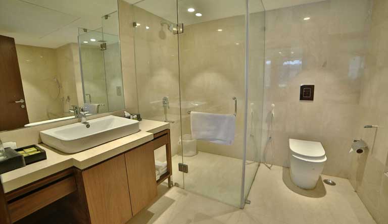 Jaisamand-Island-Resort-Gold-Suites-10