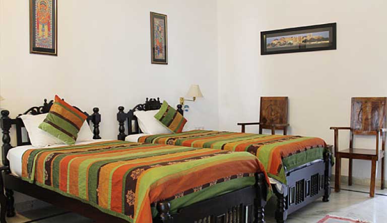 Karohi-Haveli-Room13