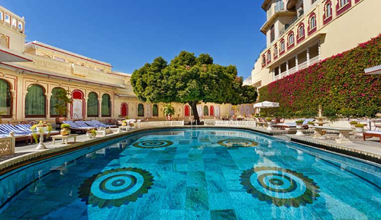 Shiv-Niwas-Palace-Udaipur-Pool
