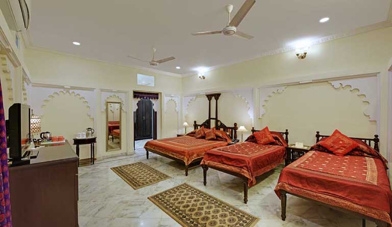 Swaroop-Vilas-Family-Suite