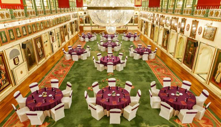 Taj-Fateh-Prakash-Palace-Udaipur-Durbar-Hall-Sabhagaar
