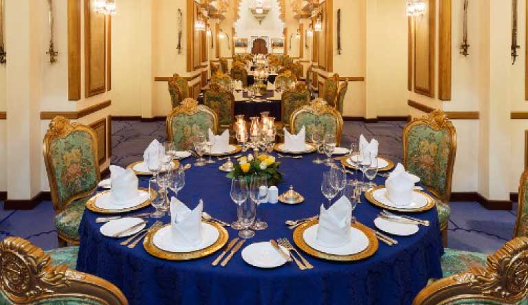 Taj-Fateh-Prakash-Palace-Udaipur-Durbar-Hall-Satkar1