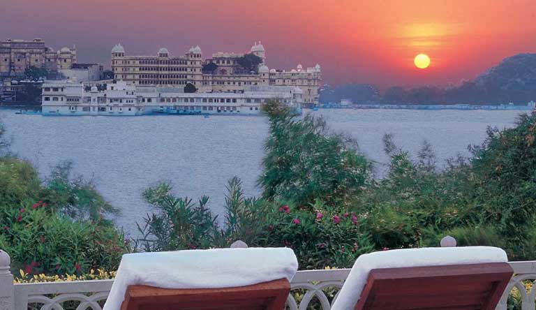 The-Oberoi-Udaivilas-Udaipur-Exterior1